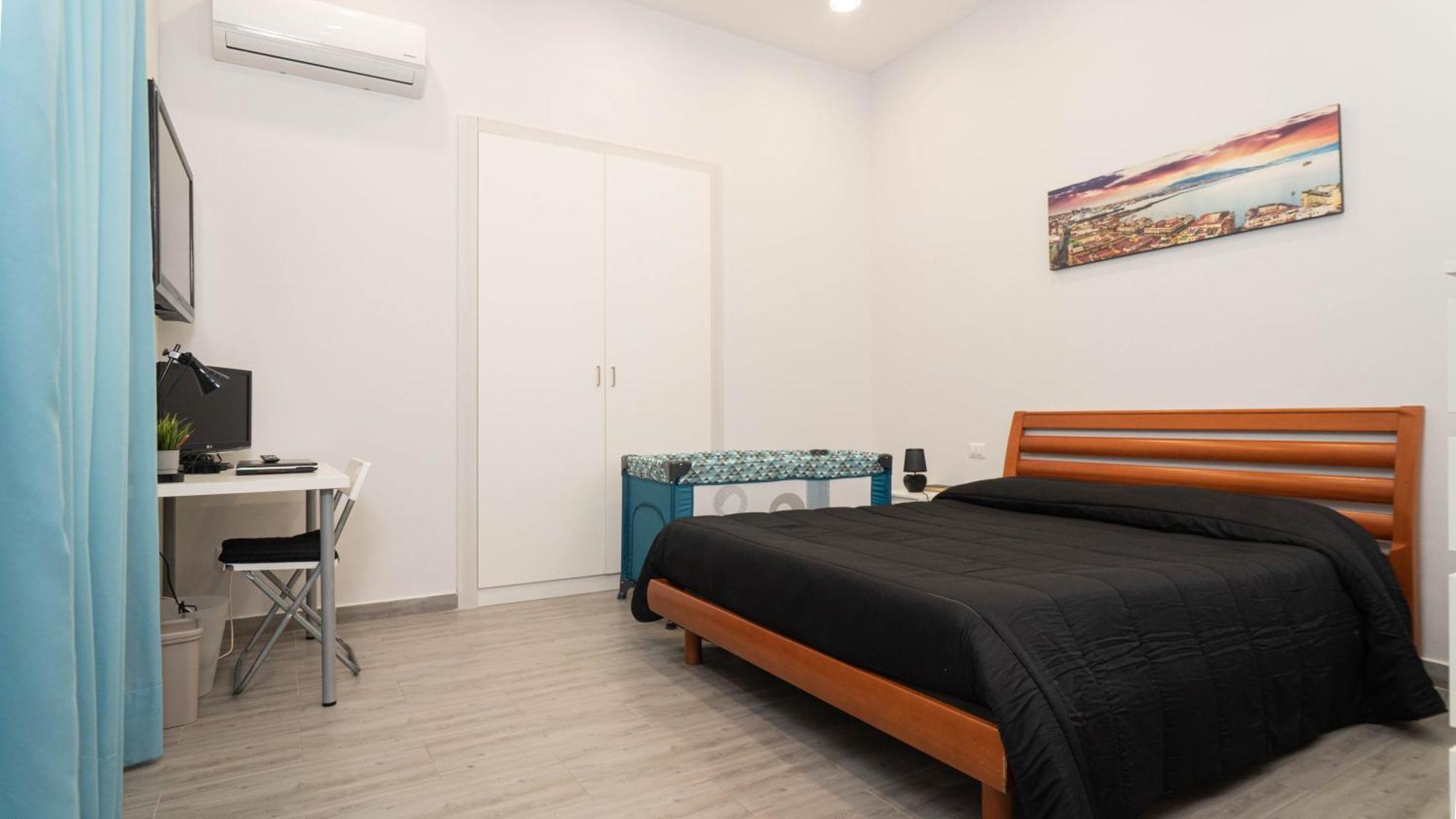 Casa Vacanze Alma B&B Grazioso Appartamento Sul Lungomare Di Pozzuoli A 300Mt Dal Centro E Dal Rione Terra By Movery Exterior photo
